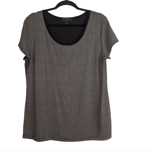Banana Republic Women's Black and White Top - Picture 1 of 4